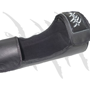 BEAST - Muay Thai Shin Guard / Shadow / Black / Medium